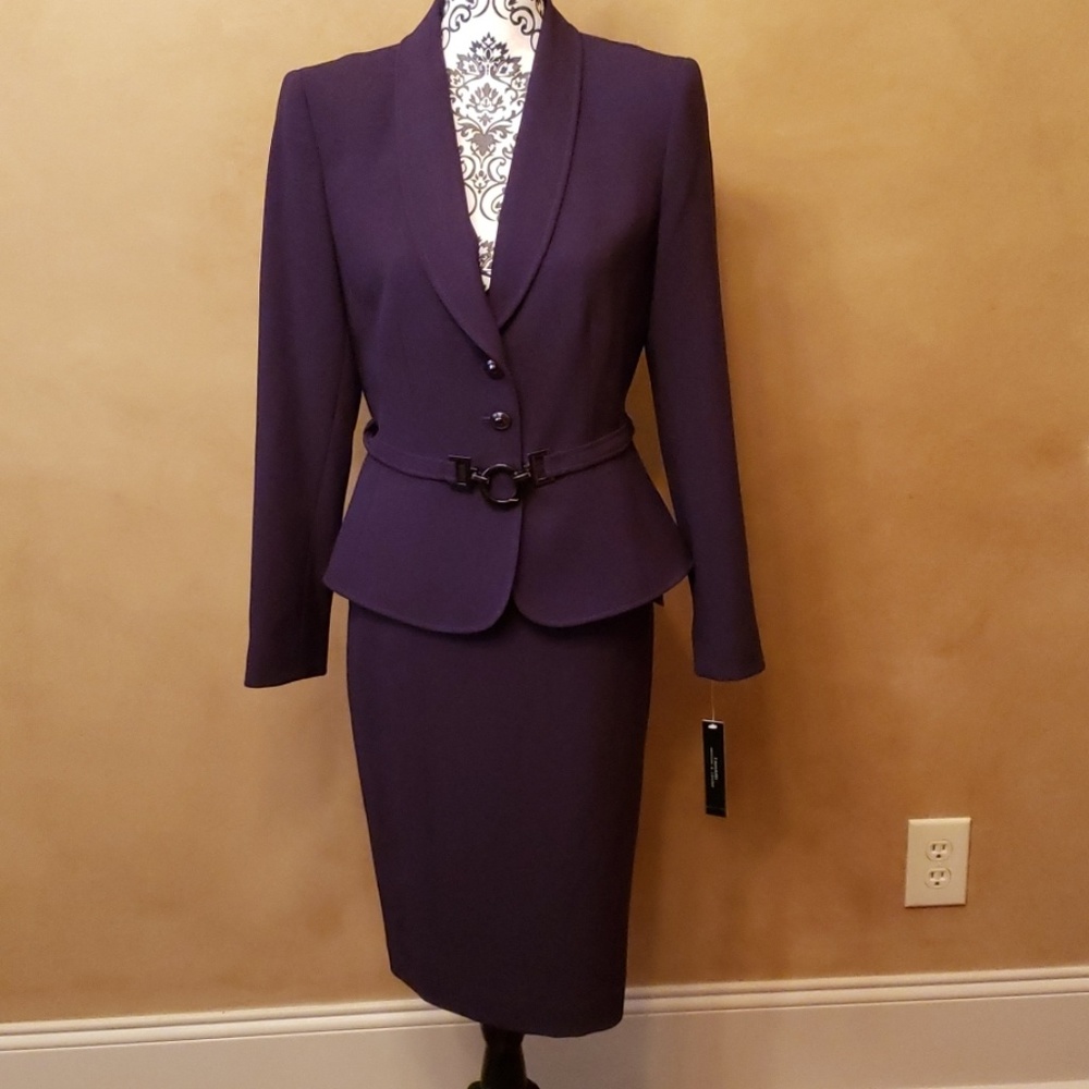 Tahari  2pc Dark Purple Suit